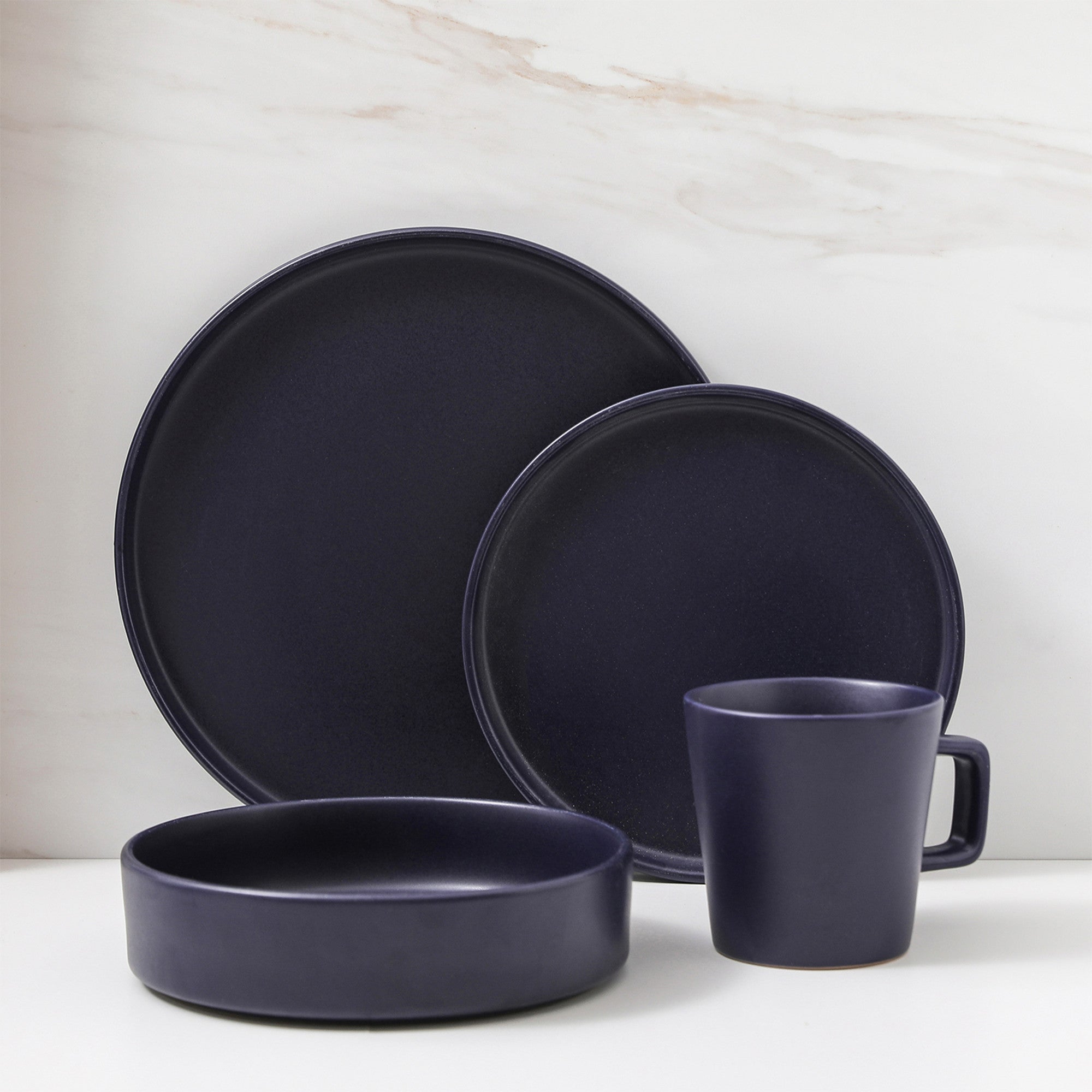 Dark blue dinnerware best sale