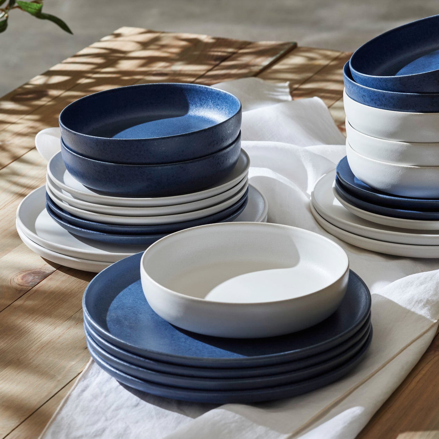 Macchio Stoneware Dinnerware Set - Blue Matte - Crafted in Portugal - Scratch-Resistant