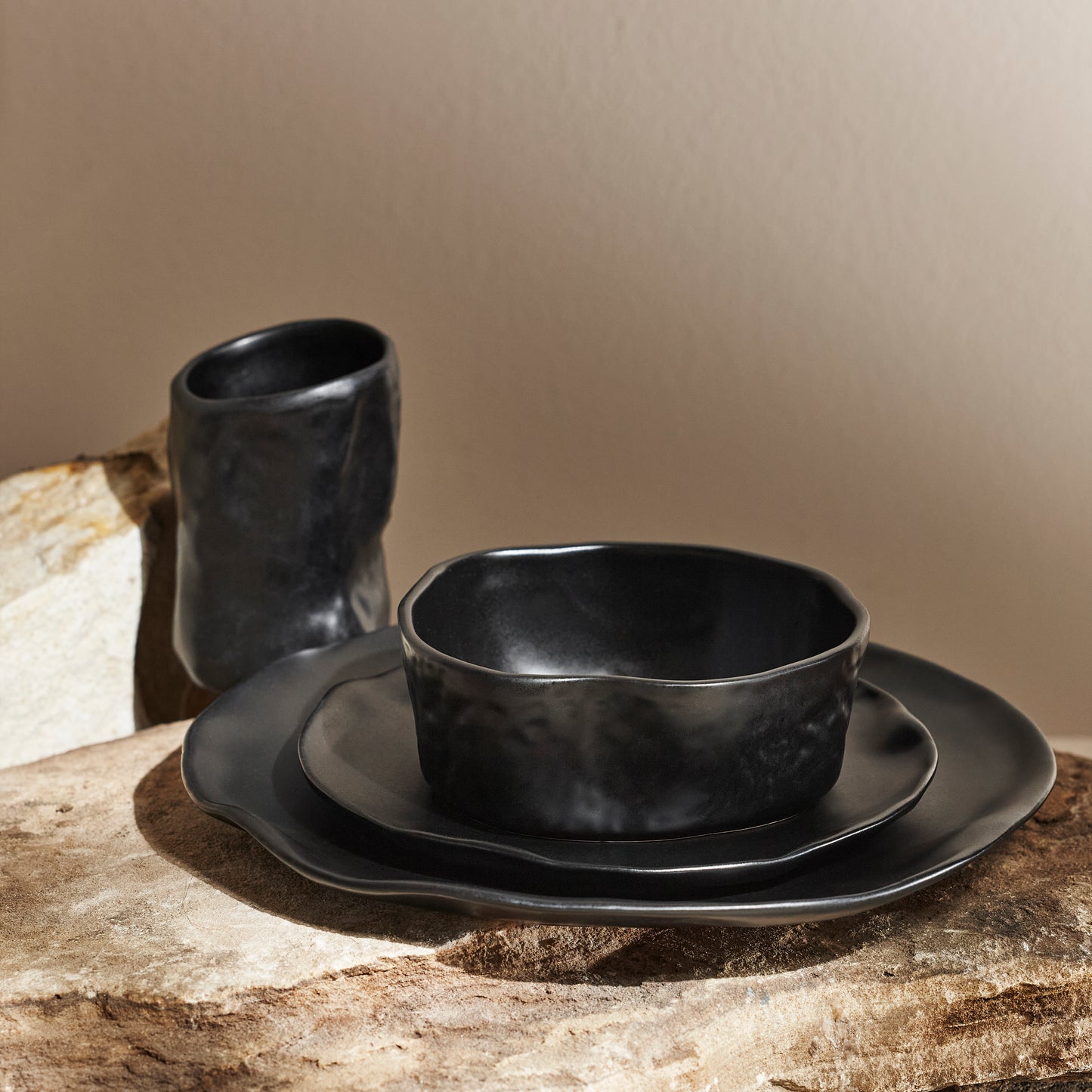 Atik Stoneware Dinnerware Set - Black