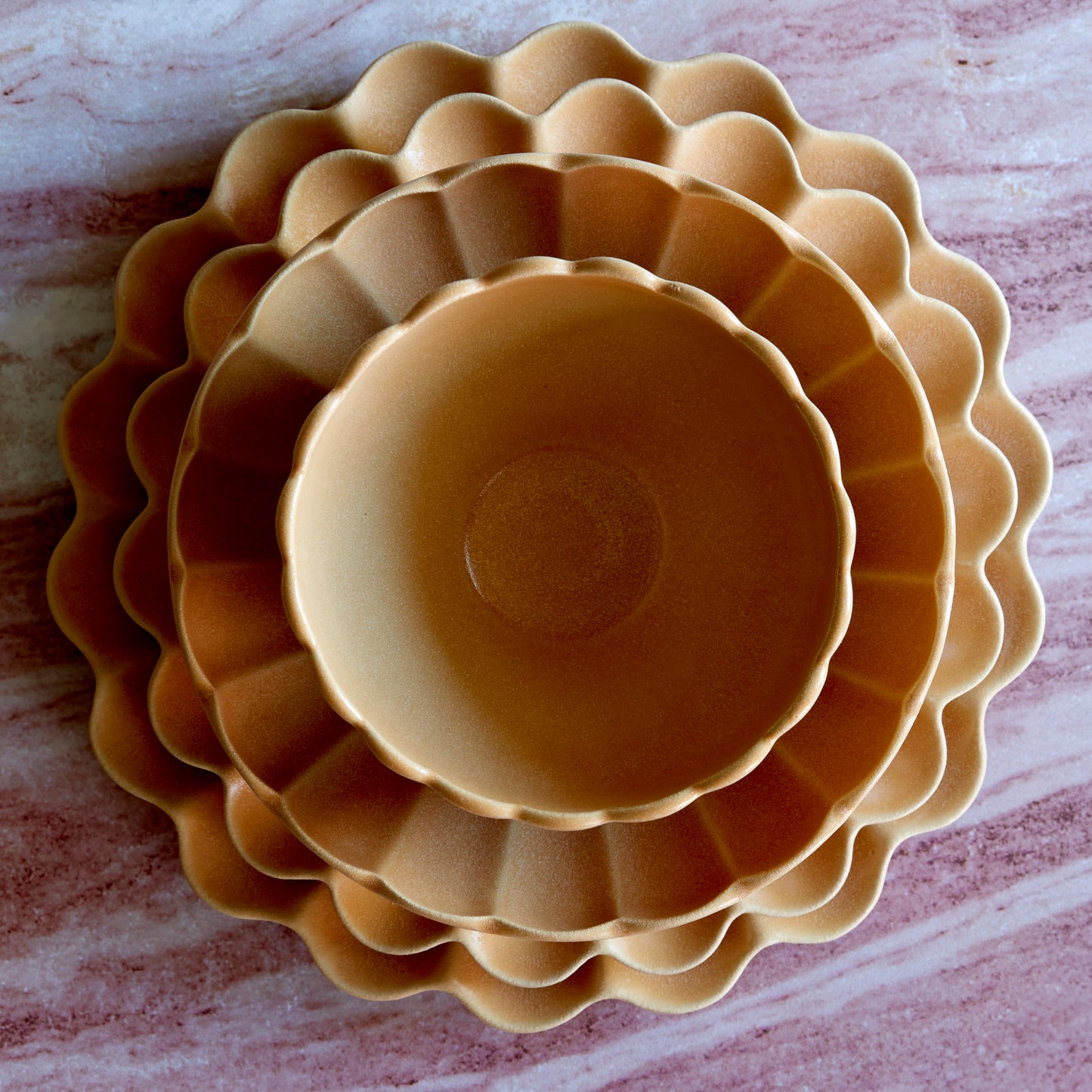 Dhalia Stoneware  Pasta Bowl - Camel