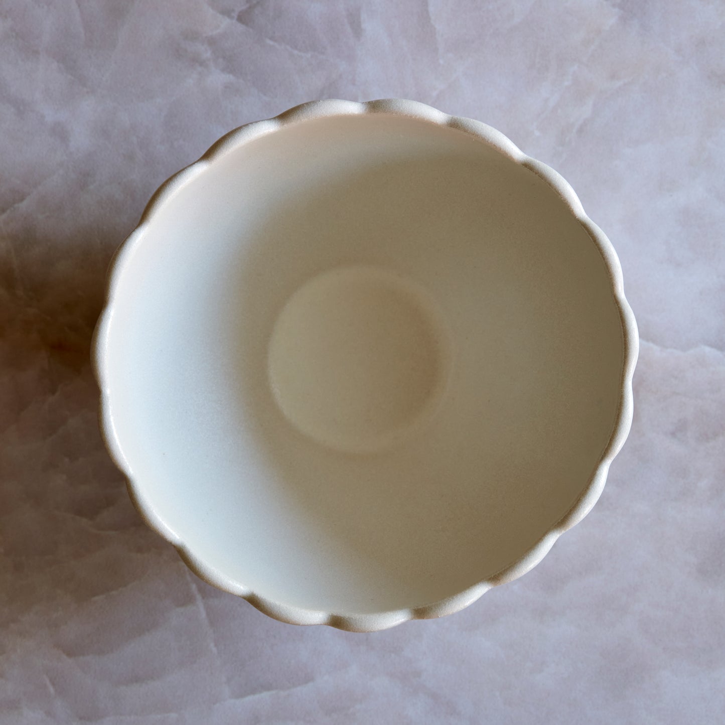 Dhalia Stoneware Bowl - White