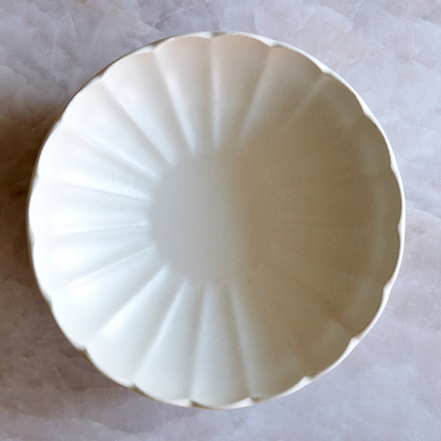 Dhalia Stoneware  Pasta Bowl - White