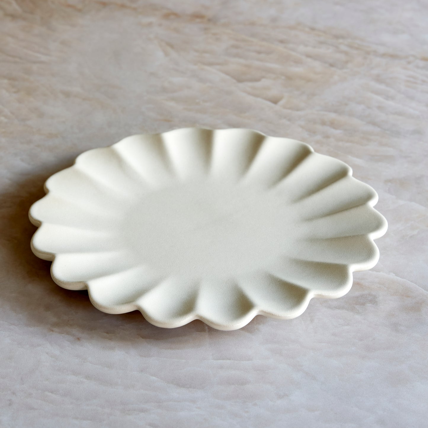 Dhalia Stoneware Salad Plate - White