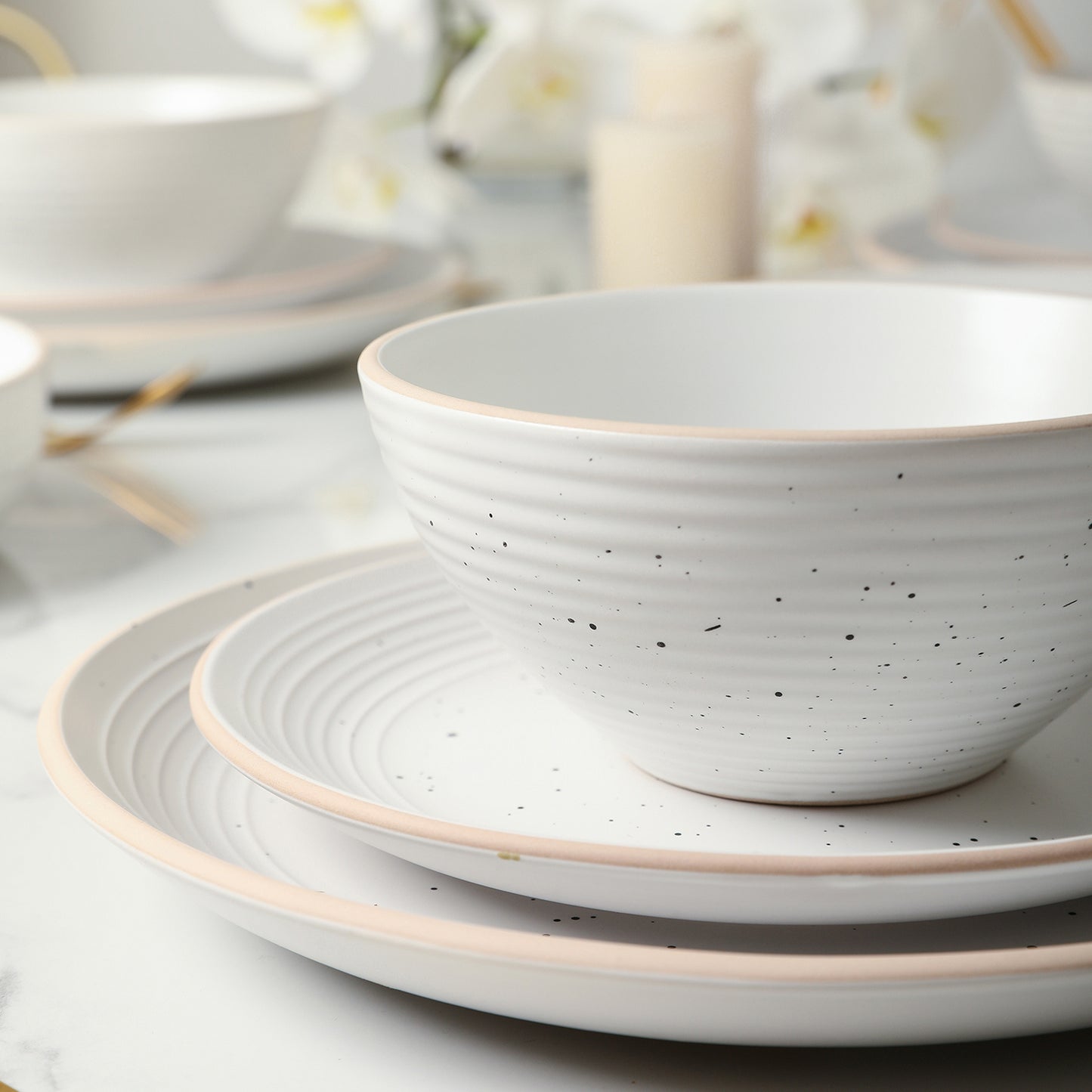 Lauren Stoneware Dinnerware Set - Off White