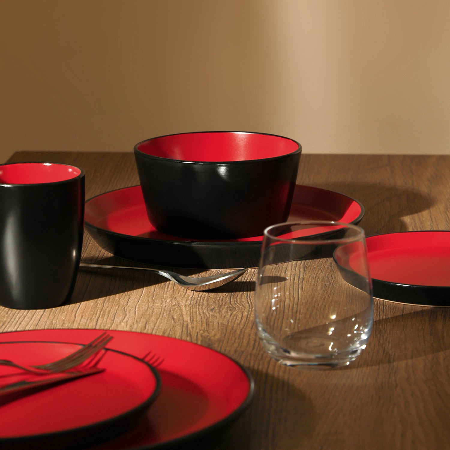 Albie Stoneware Dinnerware Set Red And Black