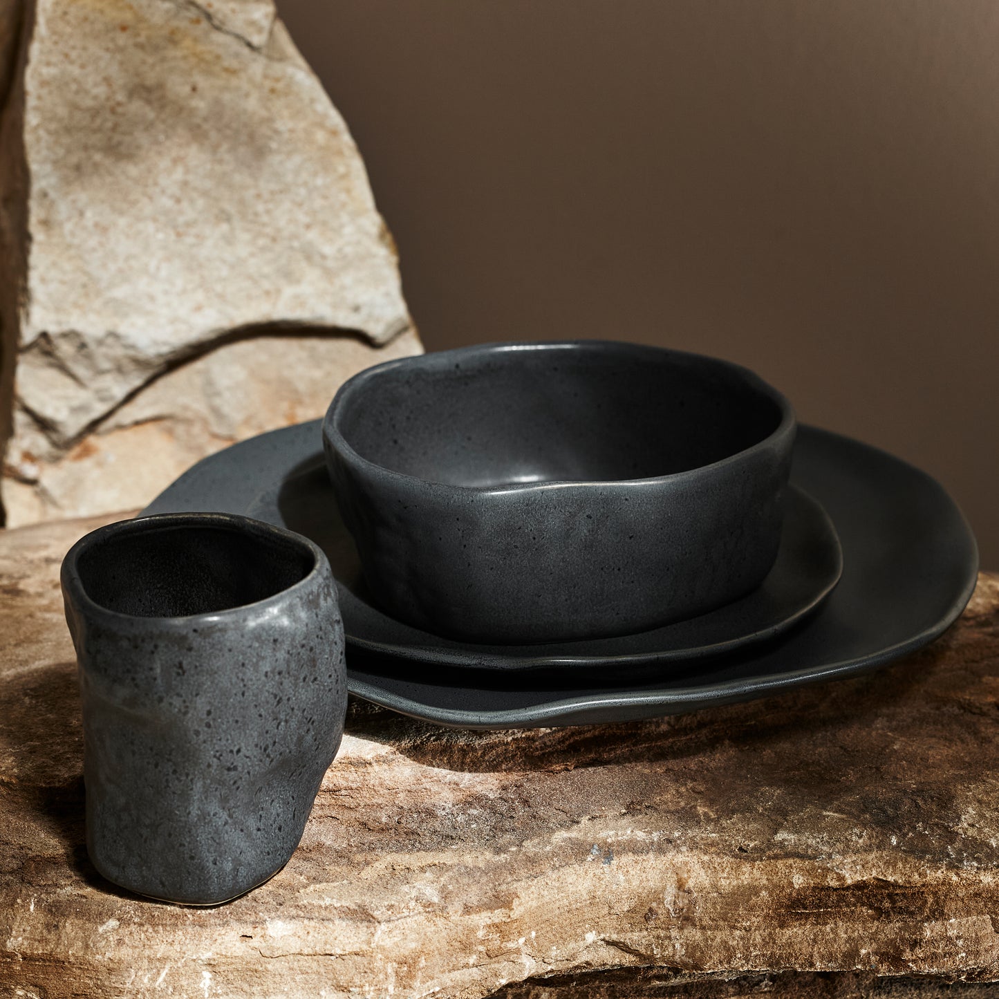 Atik Stoneware Dinnerware Set - Charcoal Black Speckled