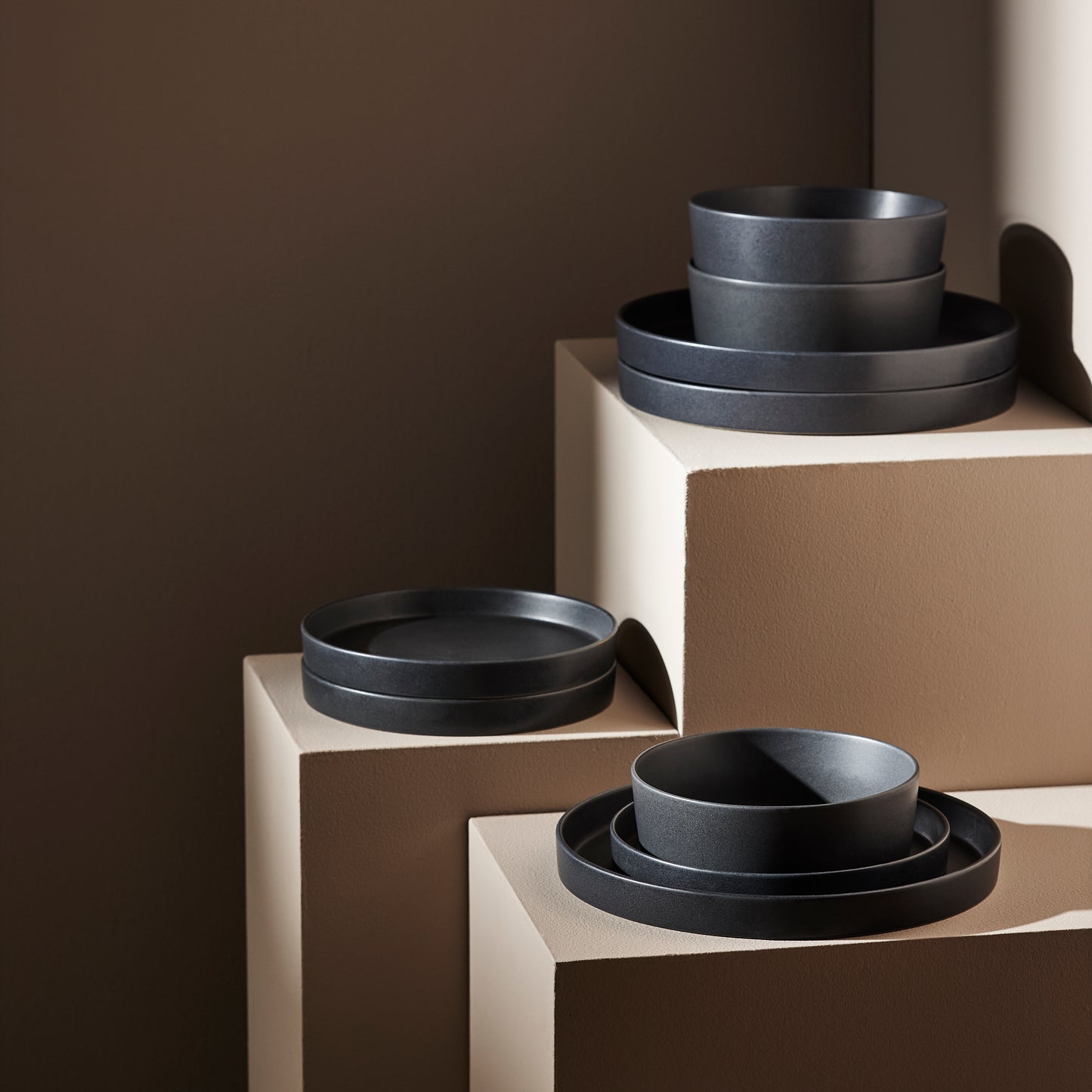 Modan Stoneware Dinnerware Set - Charcoal