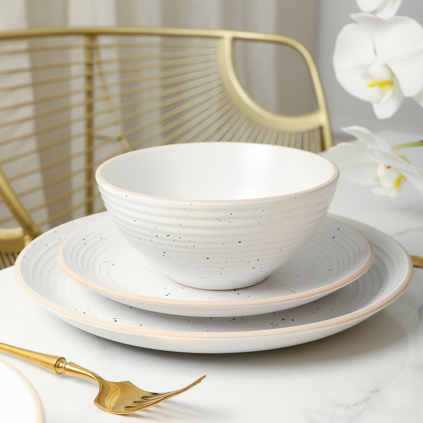 Lauren Stoneware Dinnerware Set - Off White