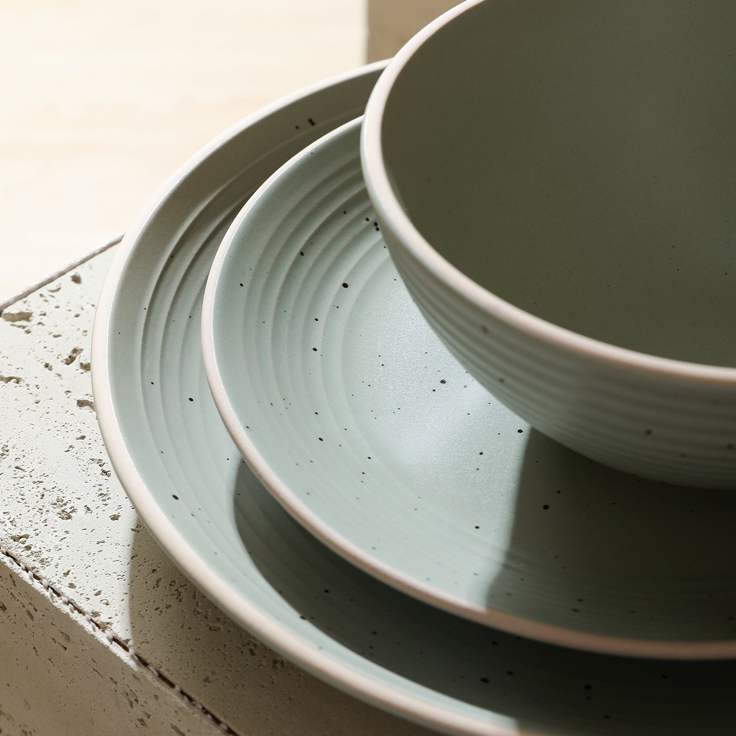 Lauren Stoneware Dinnerware Set - Green