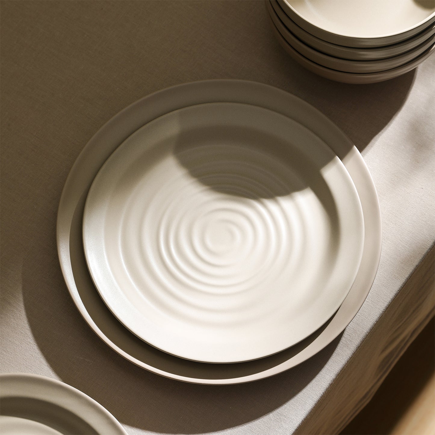 Orbit Stoneware Salad Plate - Beige