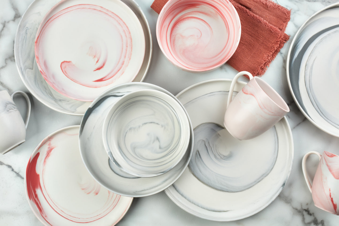 Brighton Porcelain Dinnerware Set - Pink