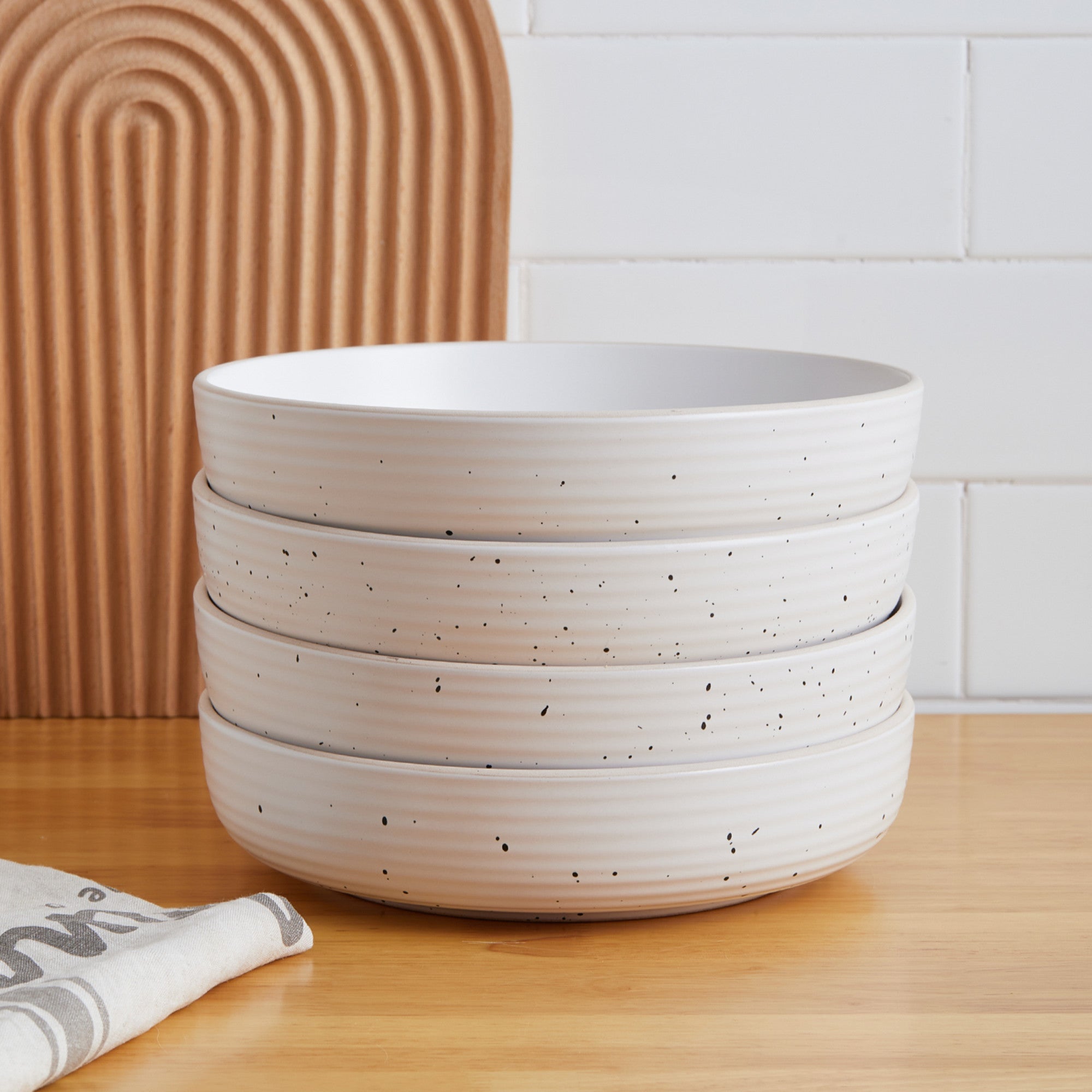 Off white 2024 dinnerware sets