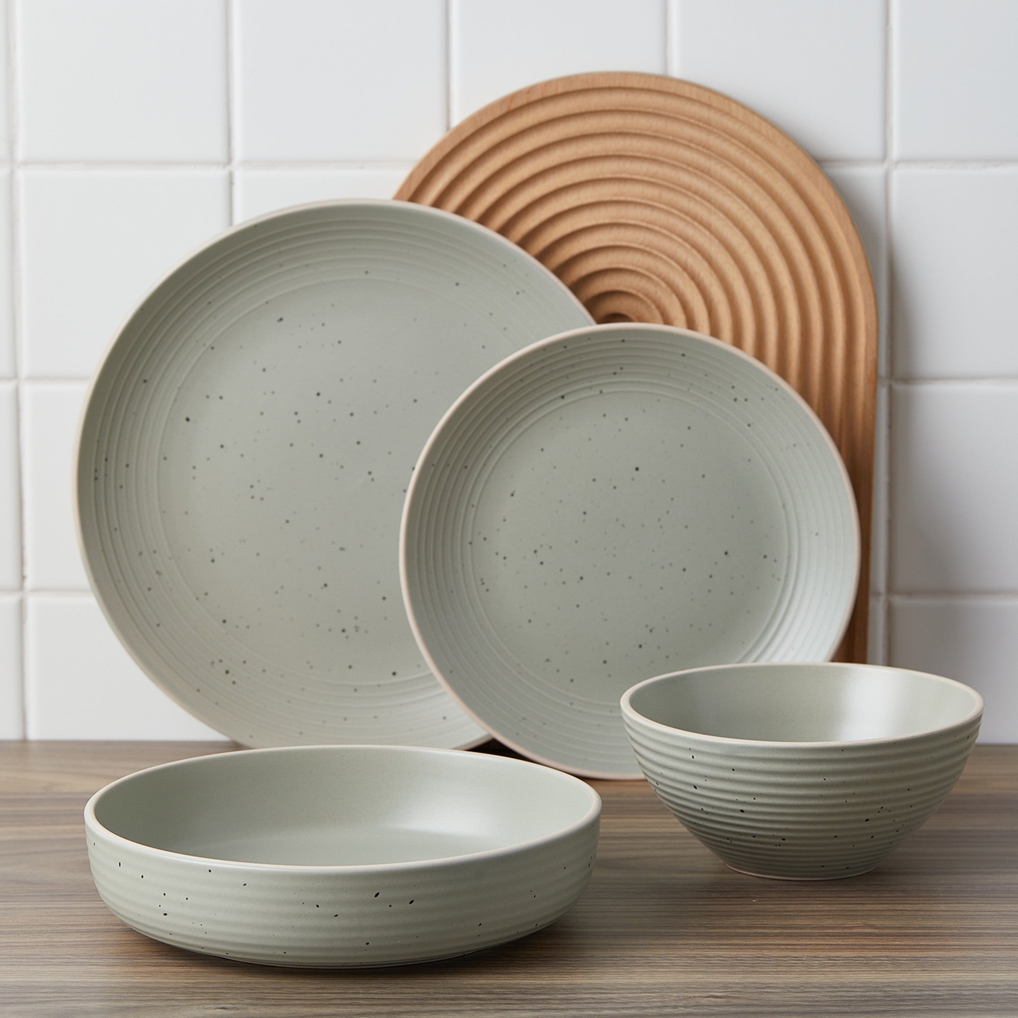 Stone + Lain Lauren Stoneware Green Dinnerware Set | 32-Piece