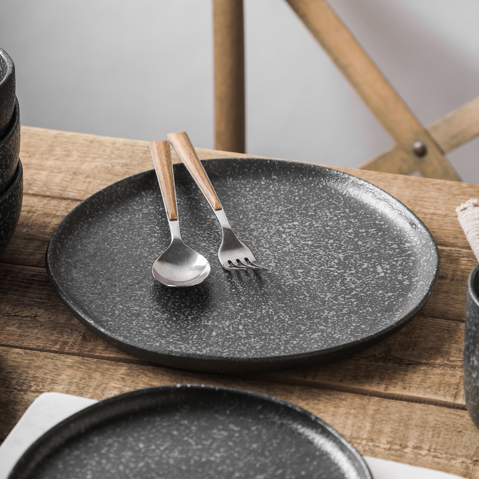 Stone dinner clearance plates